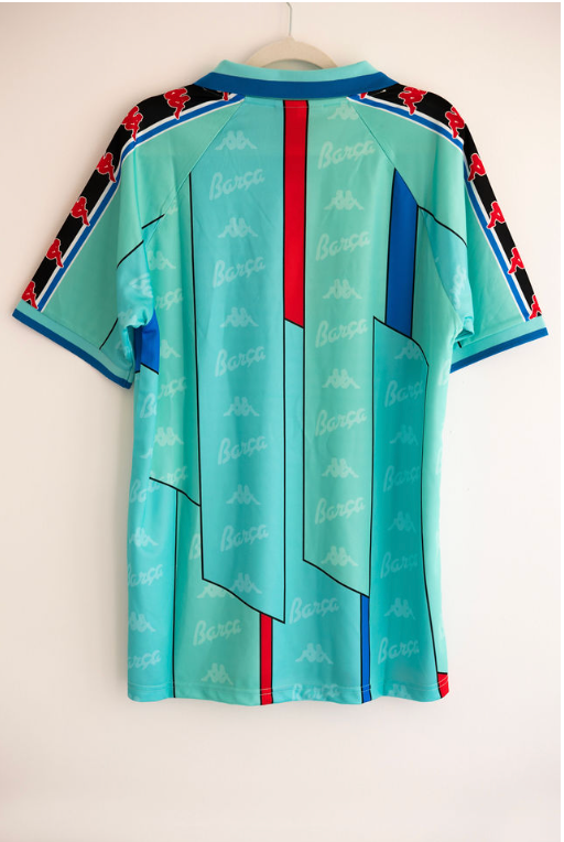 Barcelona 1996/97 Away Shirt