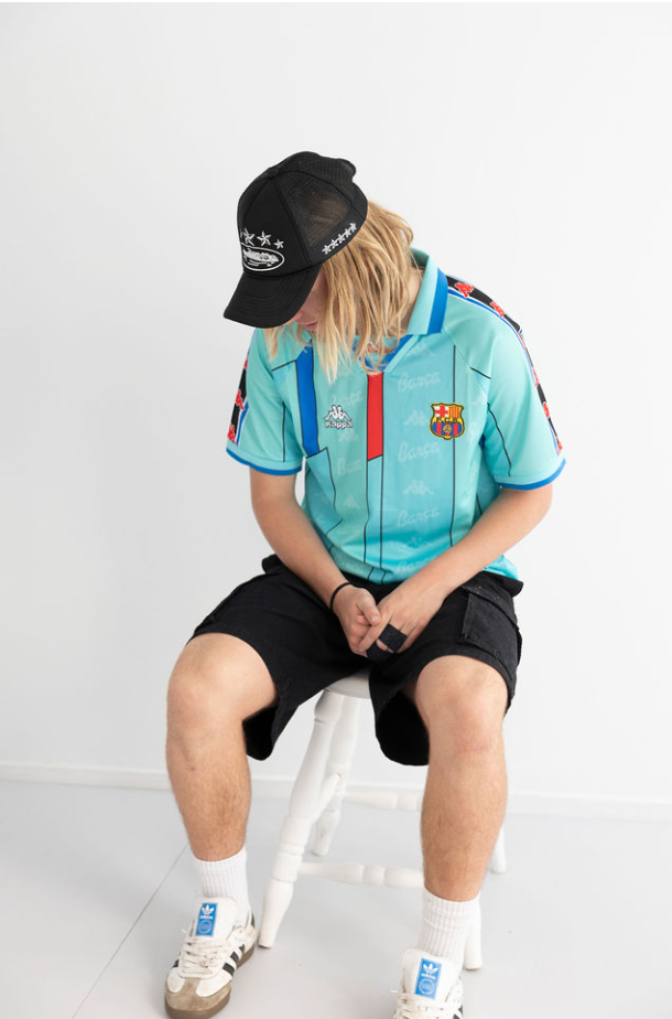 Barcelona 1996/97 Away Shirt